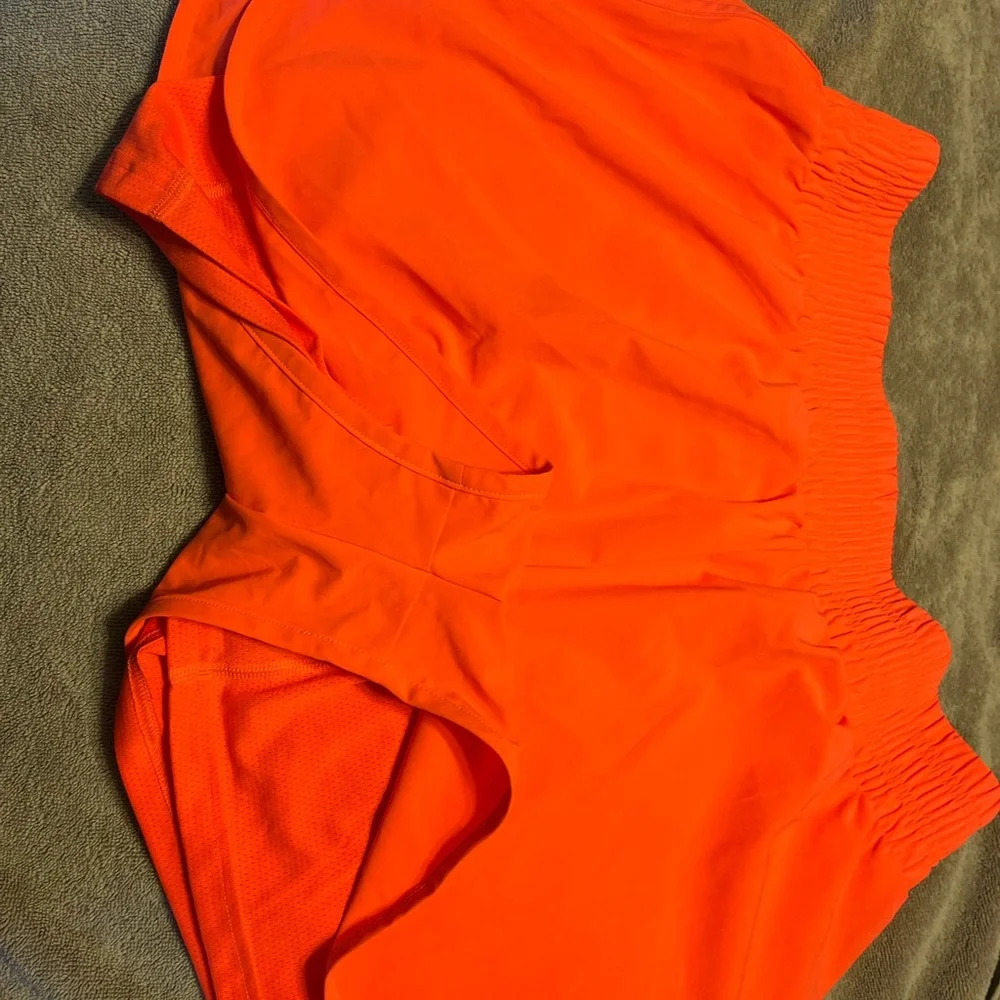 Gymshark Lined Running/Workout Short, M - Picture 5 of 7